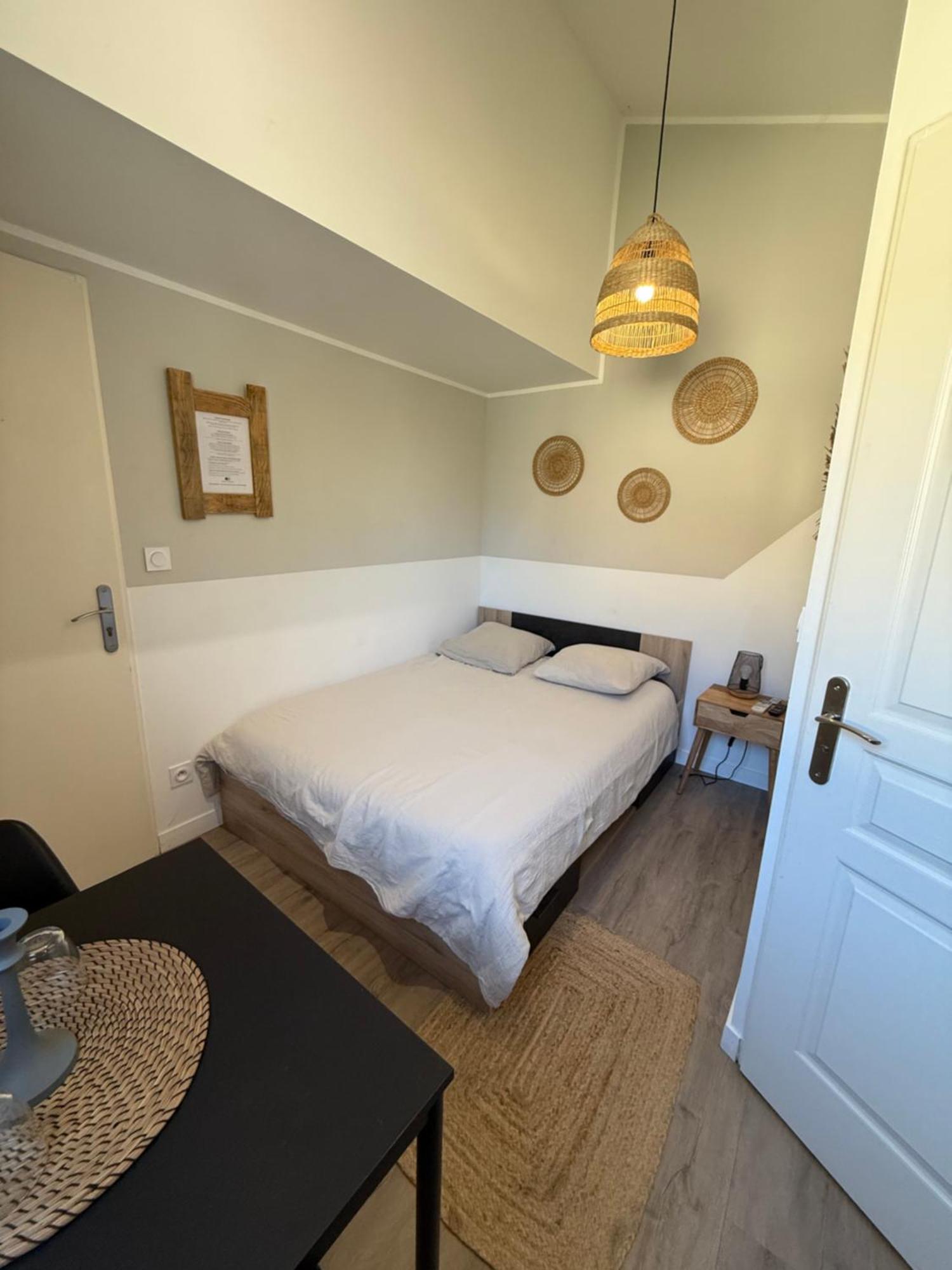 Loft, Studio And Love Rooms Bourg-Saint-Christophe Eksteriør billede