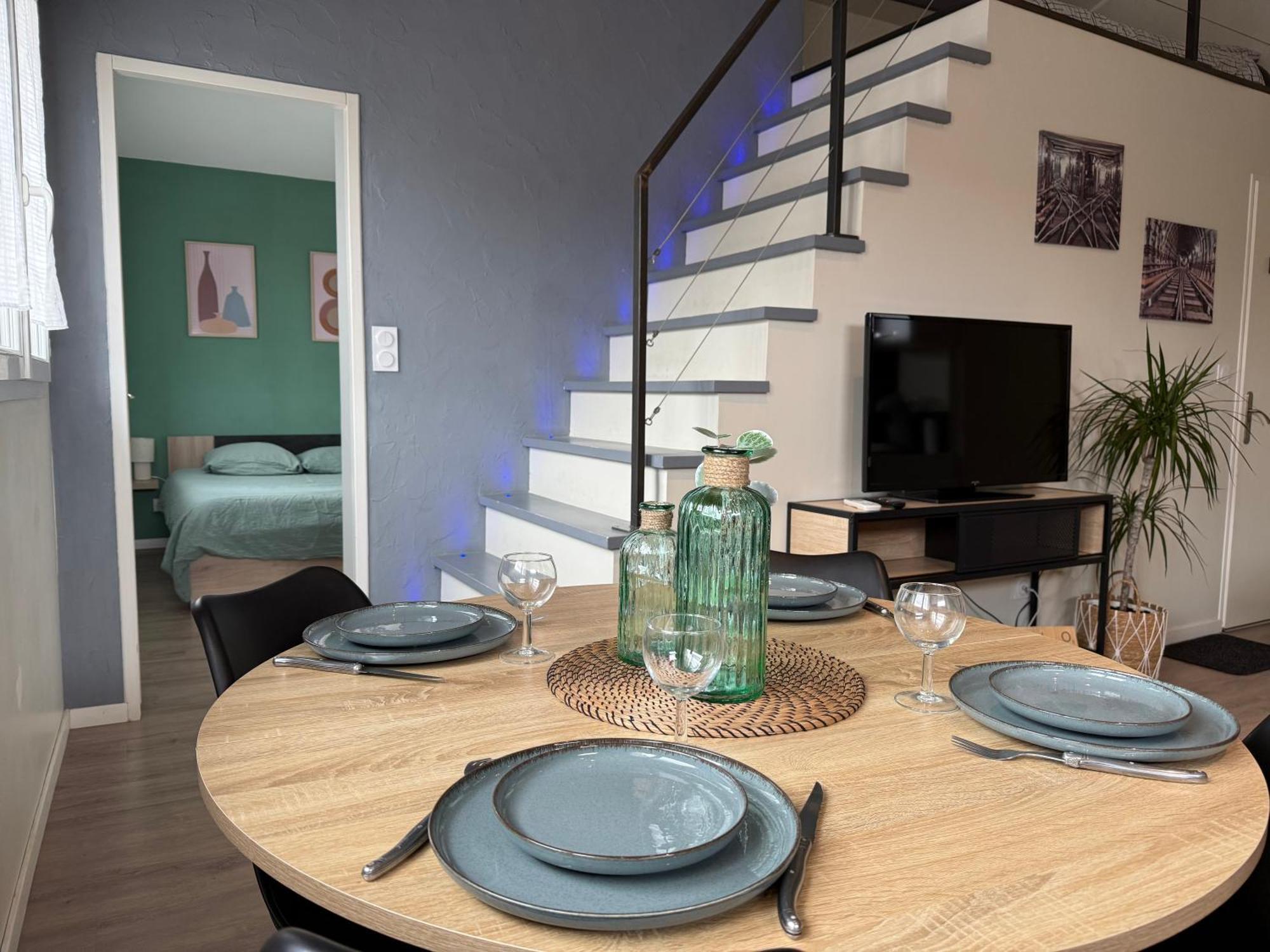 Loft, Studio And Love Rooms Bourg-Saint-Christophe Eksteriør billede